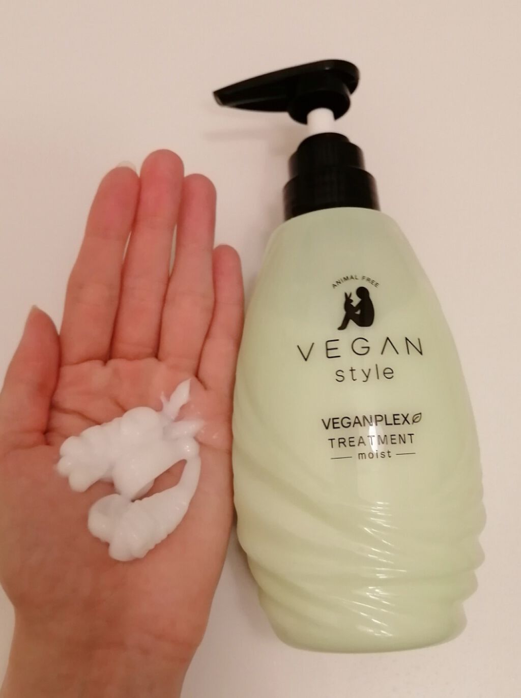 モイスト シャンプー/トリートメント/ヴィーガンスタイル/市販シャンプーを使ったクチコミ(3枚目)