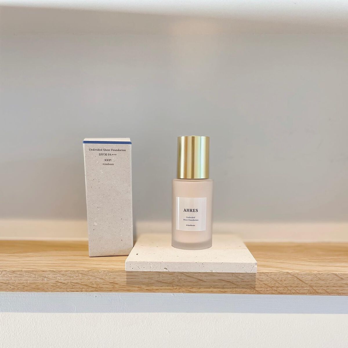 アンディヴァイデッド シアーファンデーション/アーレス/リキッドファンデーションを使ったクチコミ(3枚目)