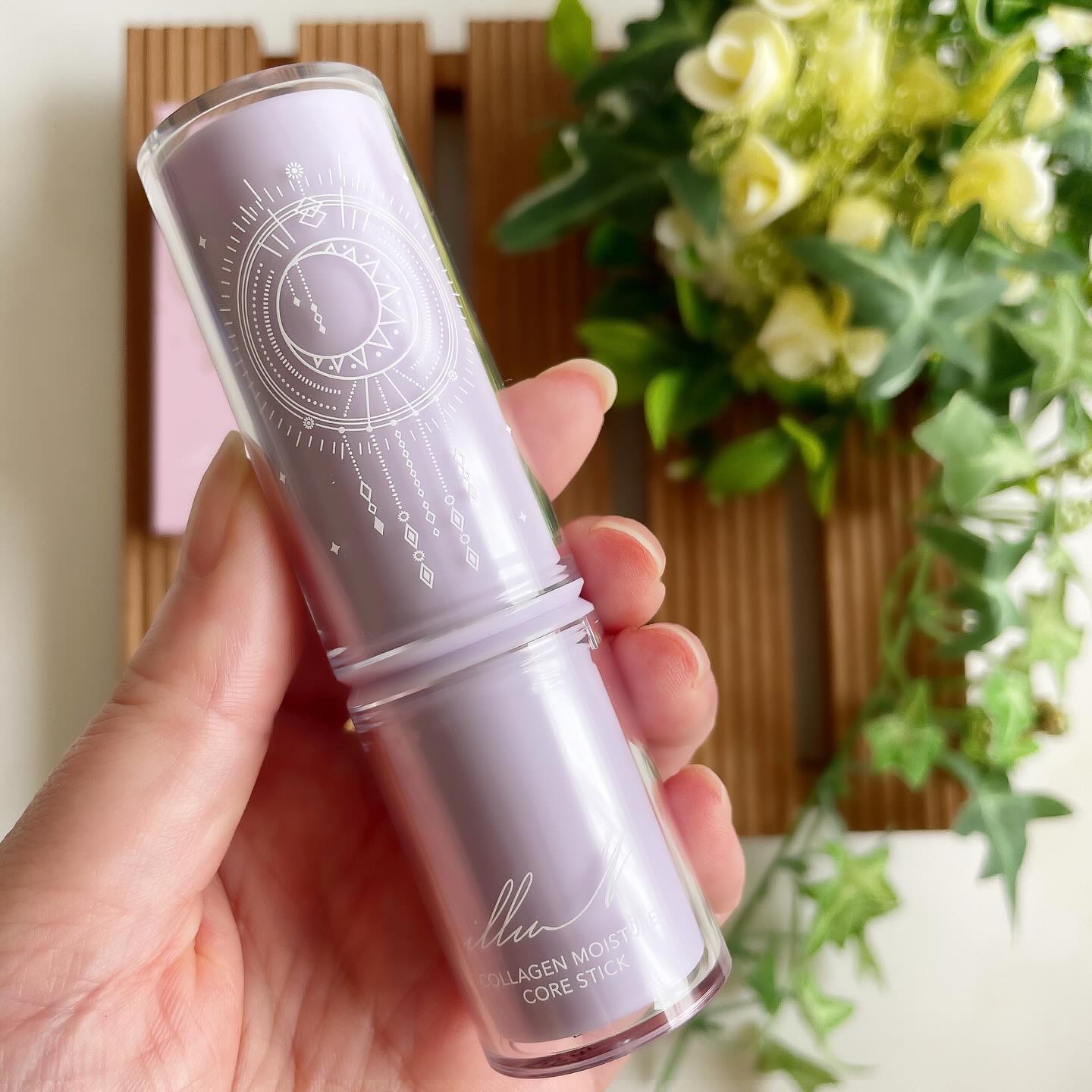 コラーゲンモイスチャーコアスティック/illuN/美容液を使ったクチコミ（1枚目）