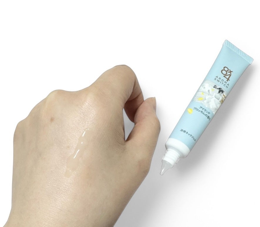 8x4 アロマスイッチ 涼感ネックジェル アイランドブロッサムの香り/8x4/デオドラント・制汗剤を使ったクチコミ(2枚目)