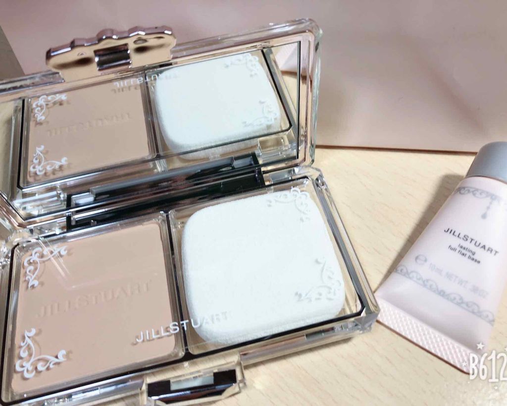 エアリーステイフローレス パウダーファンデーション/JILL STUART/パウダーファンデーションを使ったクチコミ（1枚目）