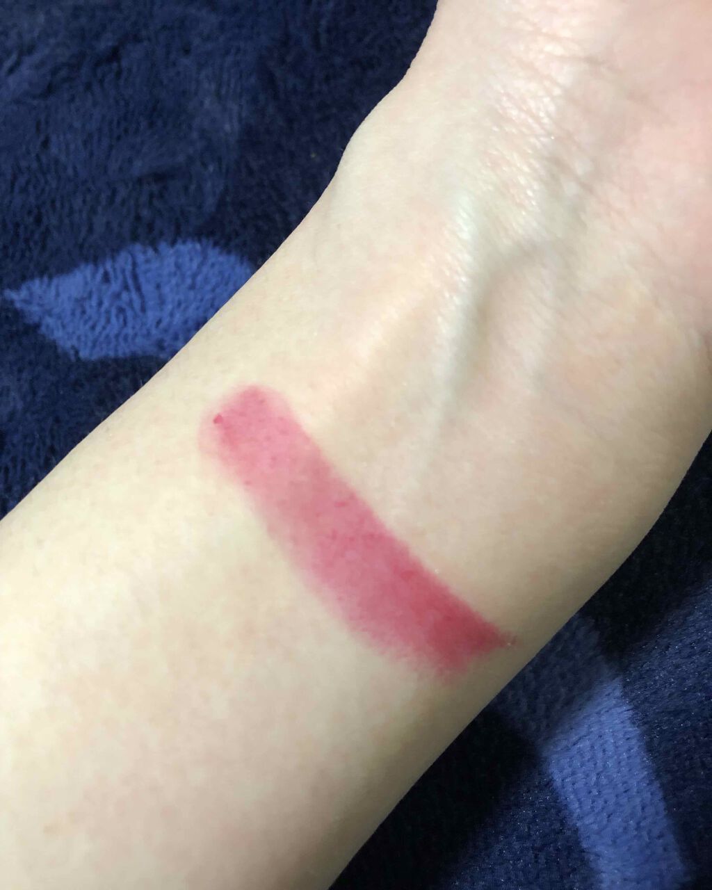 ピュア カラー エンヴィ シアー マット リップスティック/ESTEE LAUDER/口紅を使ったクチコミ(2枚目)