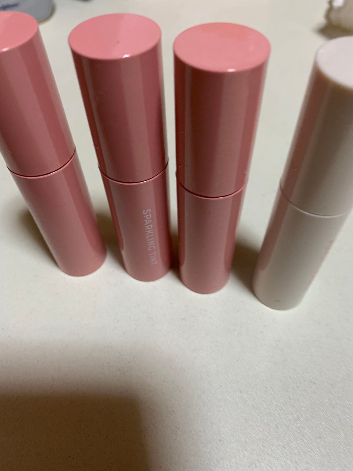 りこ on LIPS 「この前ドラッグストアに寄った際に購入したリップティントです💄✨..」(1枚目)