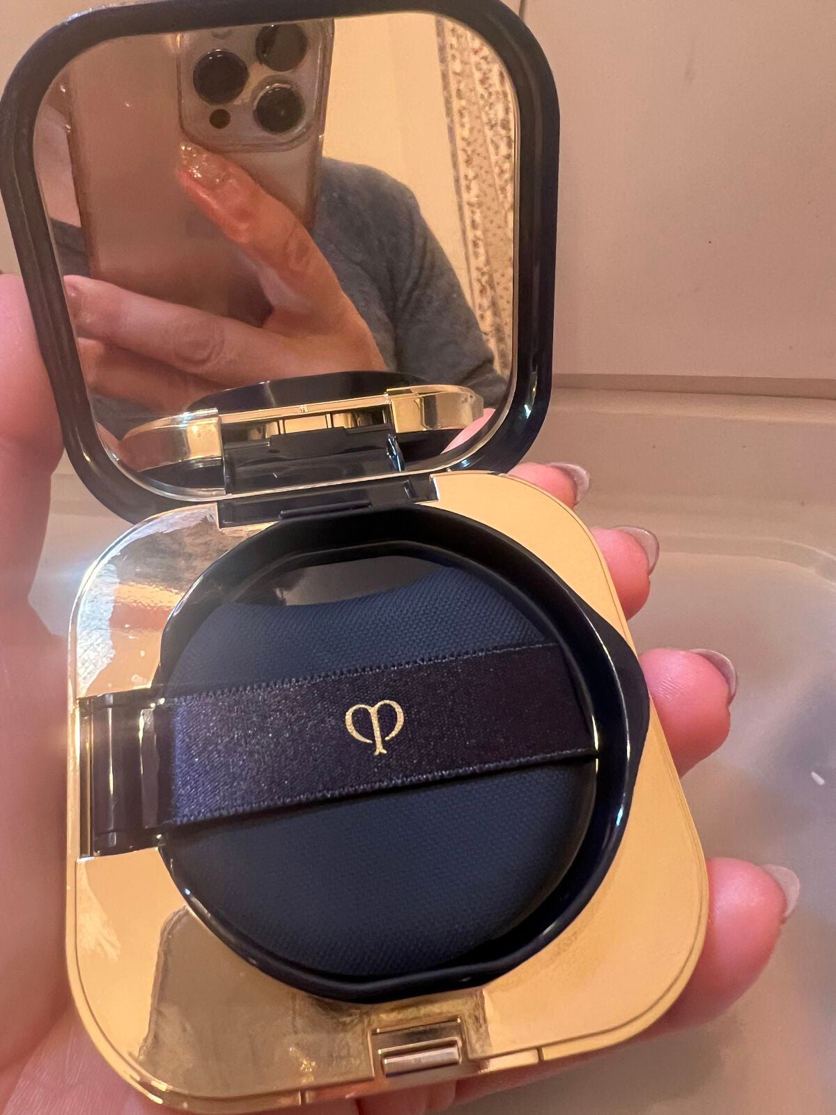 クレ・ド・ポー ボーテ ヴォワールルミヌ/クレ・ド・ポー ボーテ/化粧下地を使ったクチコミ(1枚目)