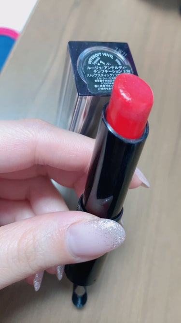 a on LIPS 「GIVENCHYの赤リップツヤ感があり、使いやすいと思います。..」（3枚目）