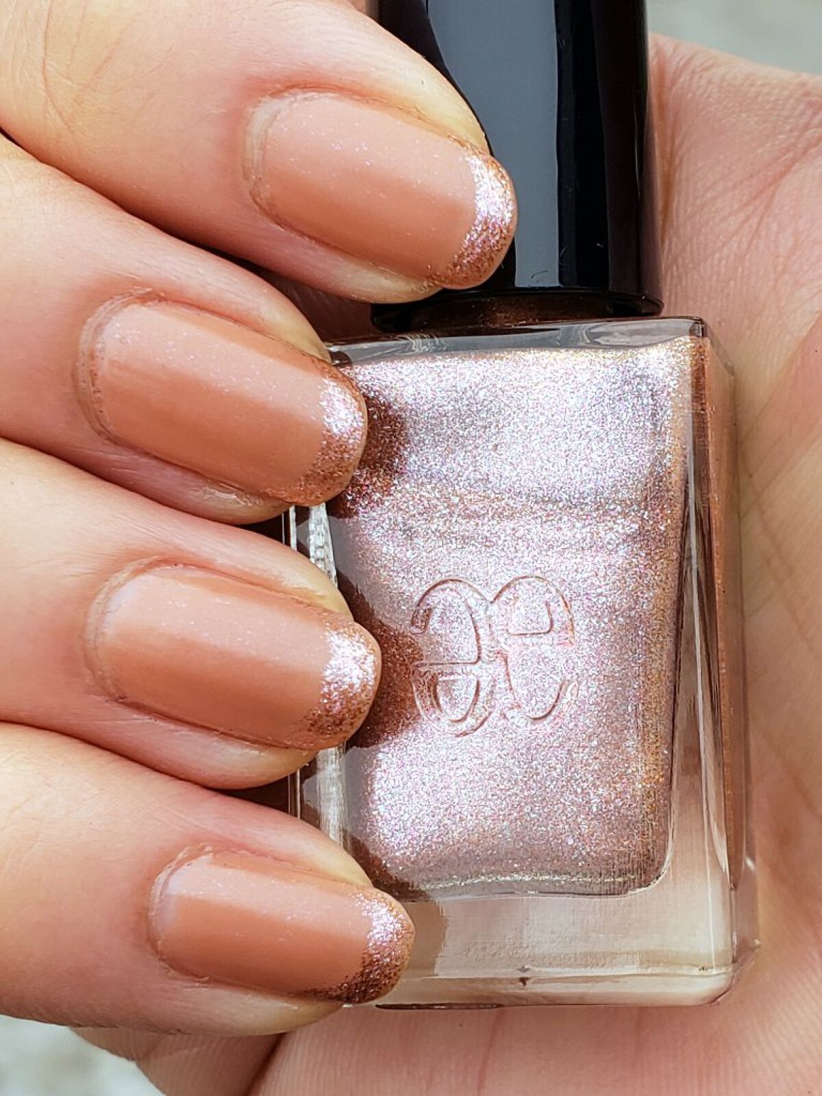 土木系おねいさん on LIPS 「友人からネイルをもらったの!びっくりしたけどすごく嬉しい!!あ..」(2枚目)