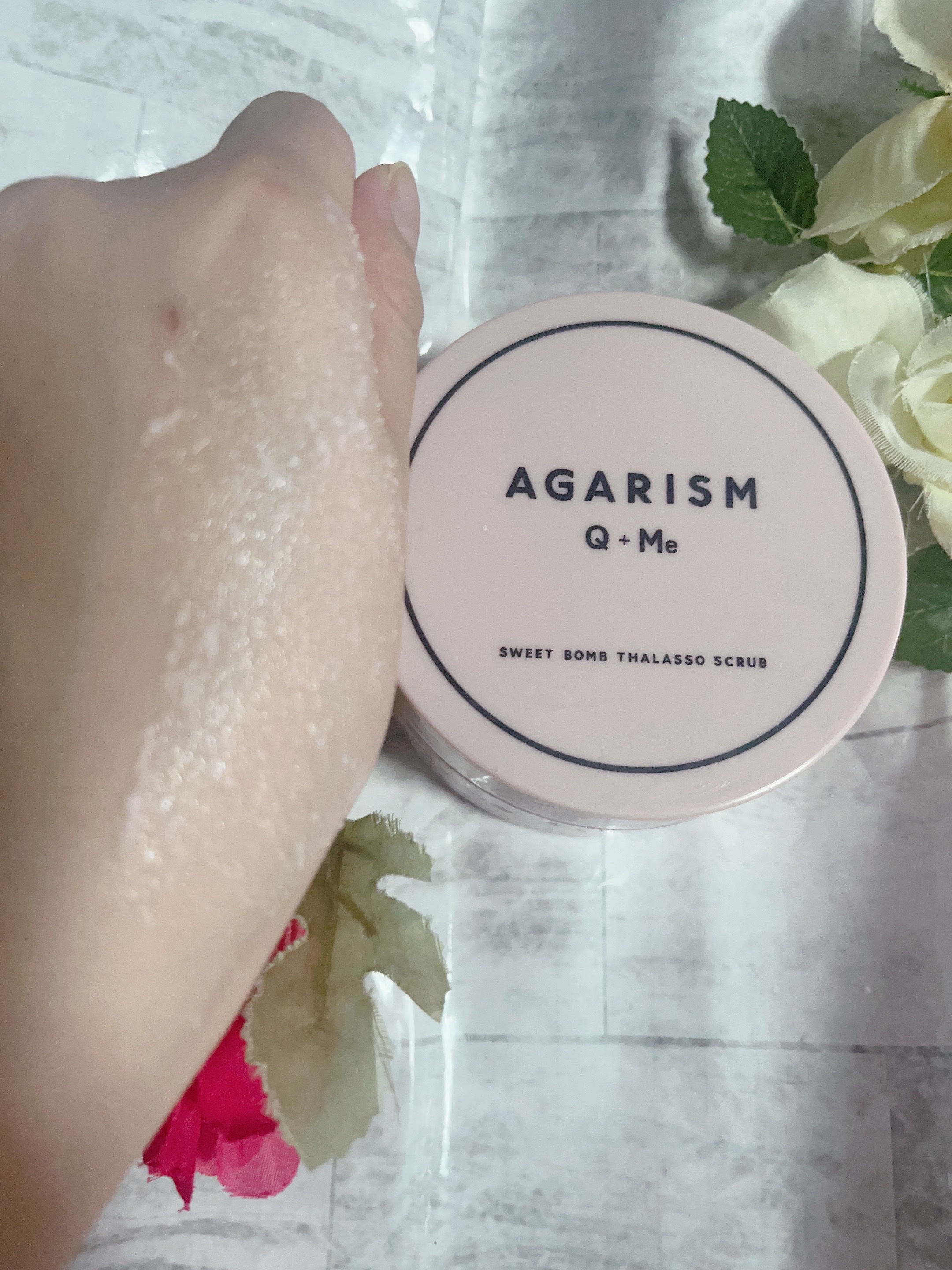 Q+Me スウィート ボム タラソ スクラブ/AGARISM/バストケア・ヒップケアを使ったクチコミ（3枚目）