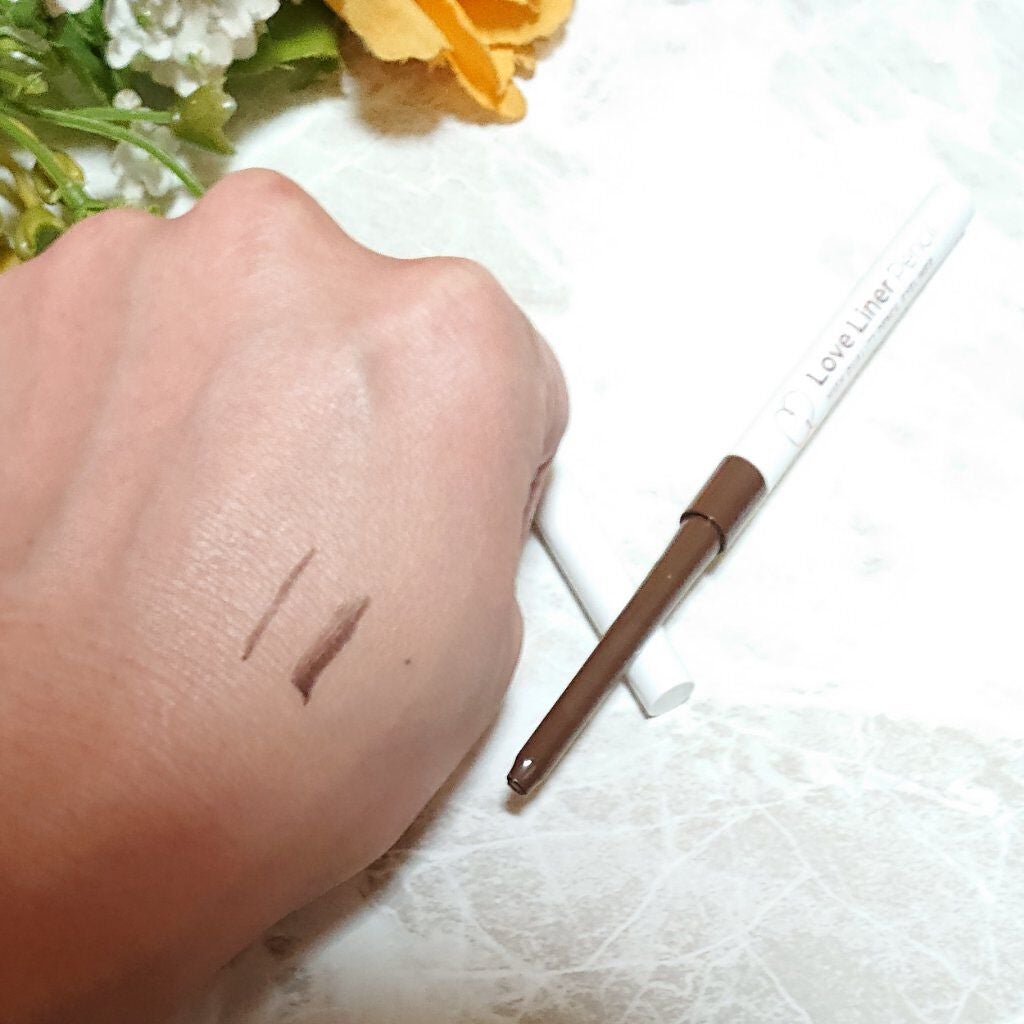 クリームフィットペンシル<アイライナー>/ラブ・ライナー/ペンシルアイライナーを使ったクチコミ(4枚目)