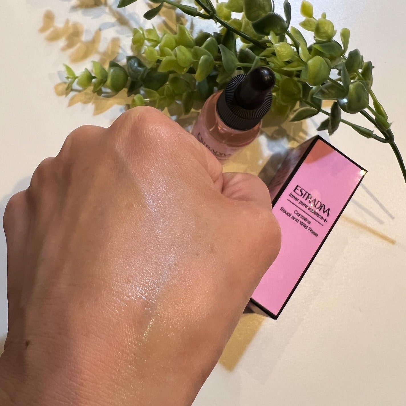 インナーピュアエッセンス+/ESTRDiVA/ボディオイルを使ったクチコミ(6枚目)