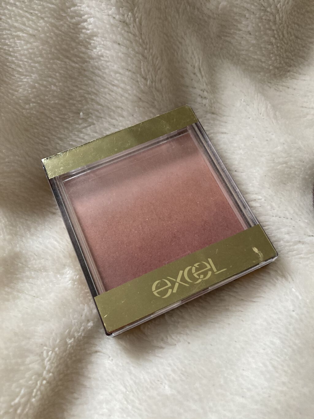 オーラティック ブラッシュ/excel/パウダーチークを使ったクチコミ（1枚目）