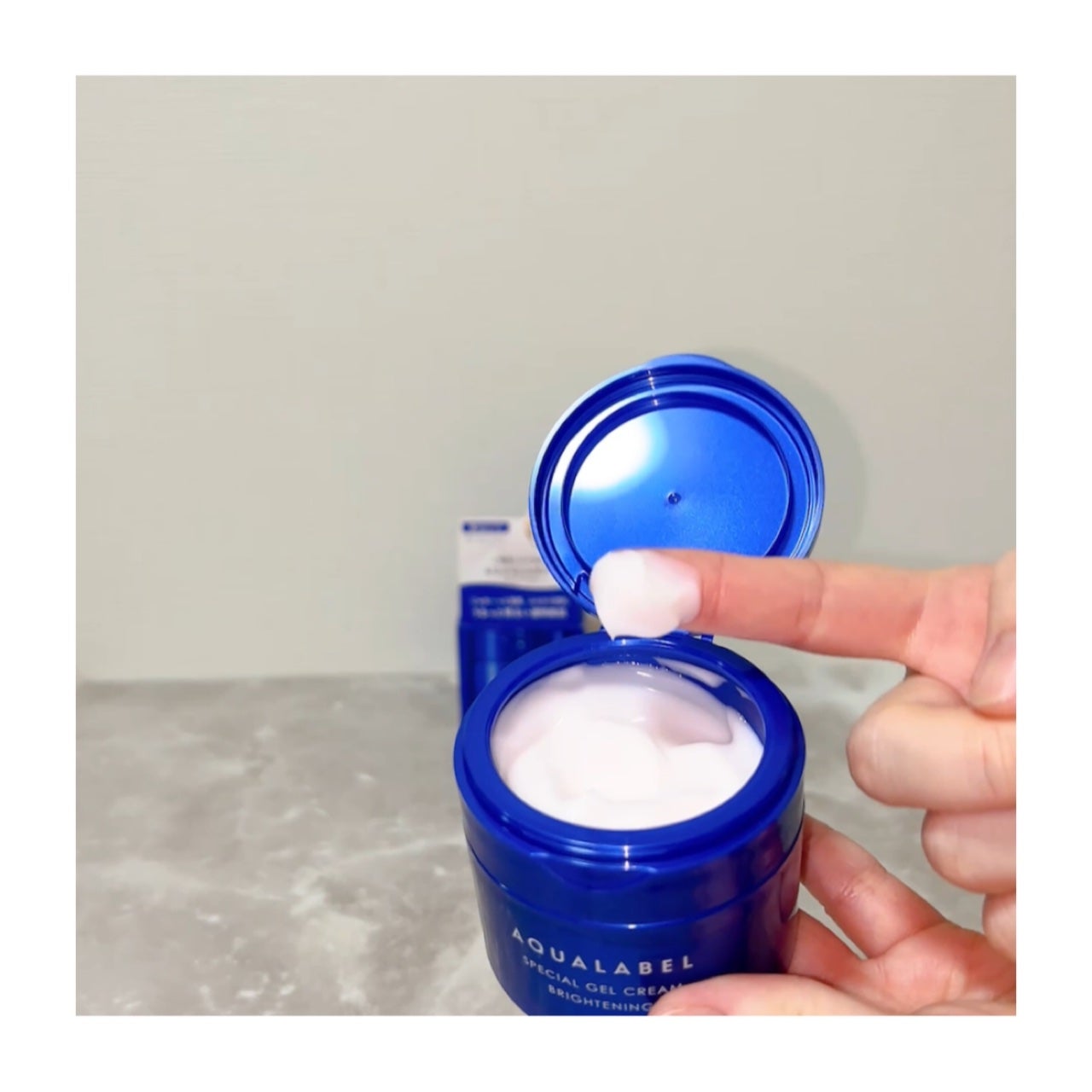 スペシャルジェルクリーム EX (ブライトニング) /アクアレーベル/オールインワン化粧品を使ったクチコミ(3枚目)