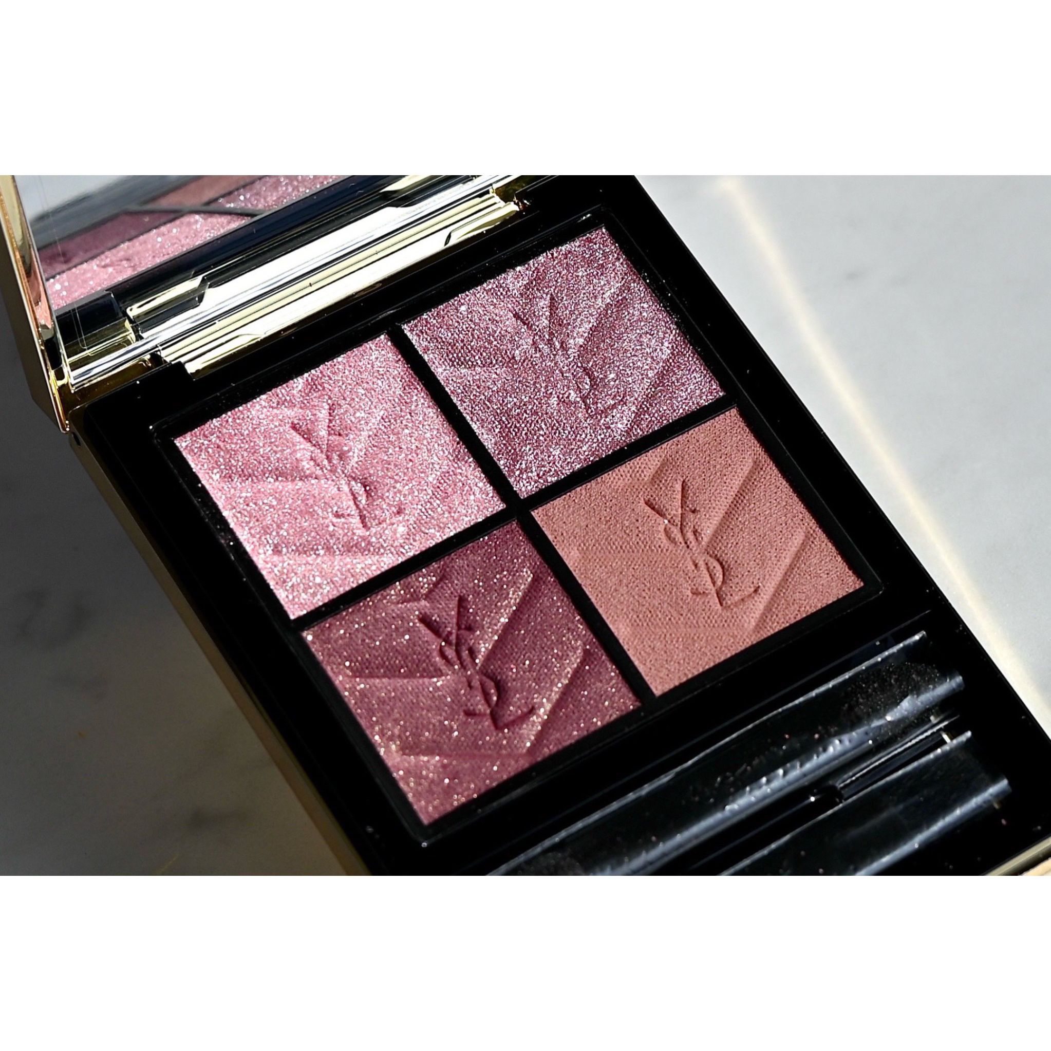 グロス リュクス 04 エクスクイジット/TOM FORD BEAUTY/リップグロスを使ったクチコミ（3枚目）