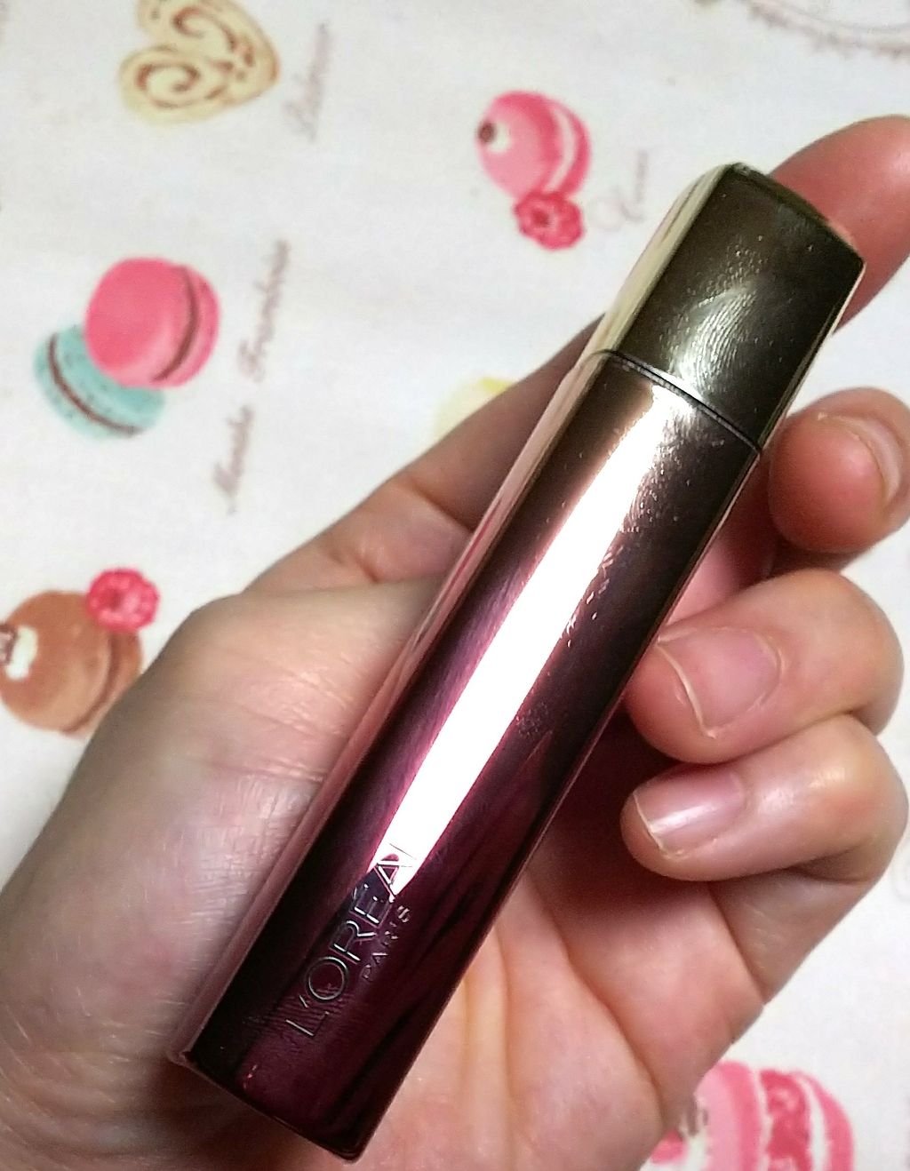 ユイルカレス/ロレアル パリ/リップグロスを使ったクチコミ(2枚目)