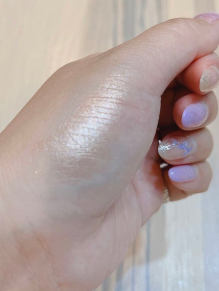 オーラデュウ プリズム イルミネーター/SHISEIDOザ・メーキャップ/プレストパウダーを使ったクチコミ(3枚目)