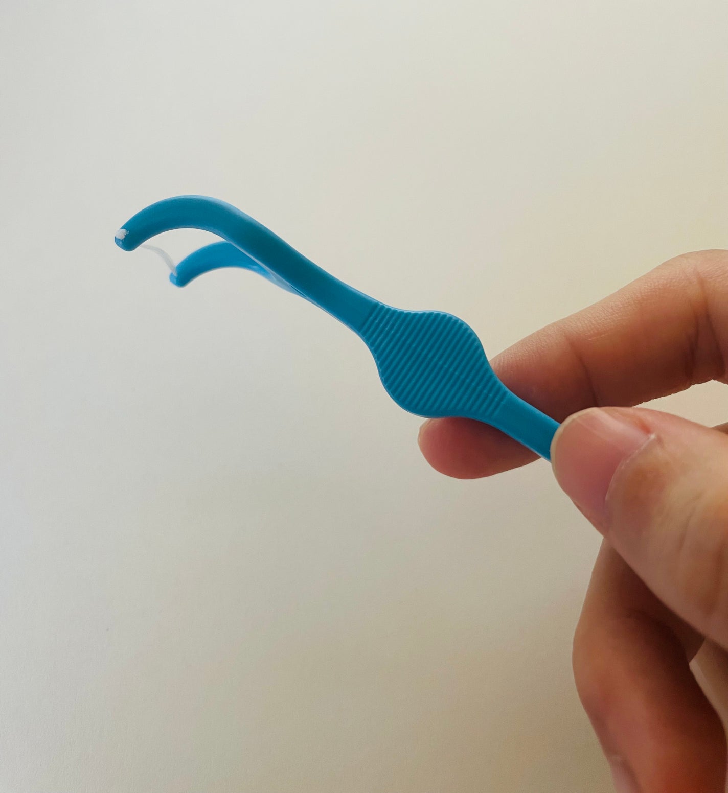 クリニカ アドバンテージ デンタルフロス Y字タイプ/ライオン/デンタルフロス・歯間ブラシを使ったクチコミ(3枚目)