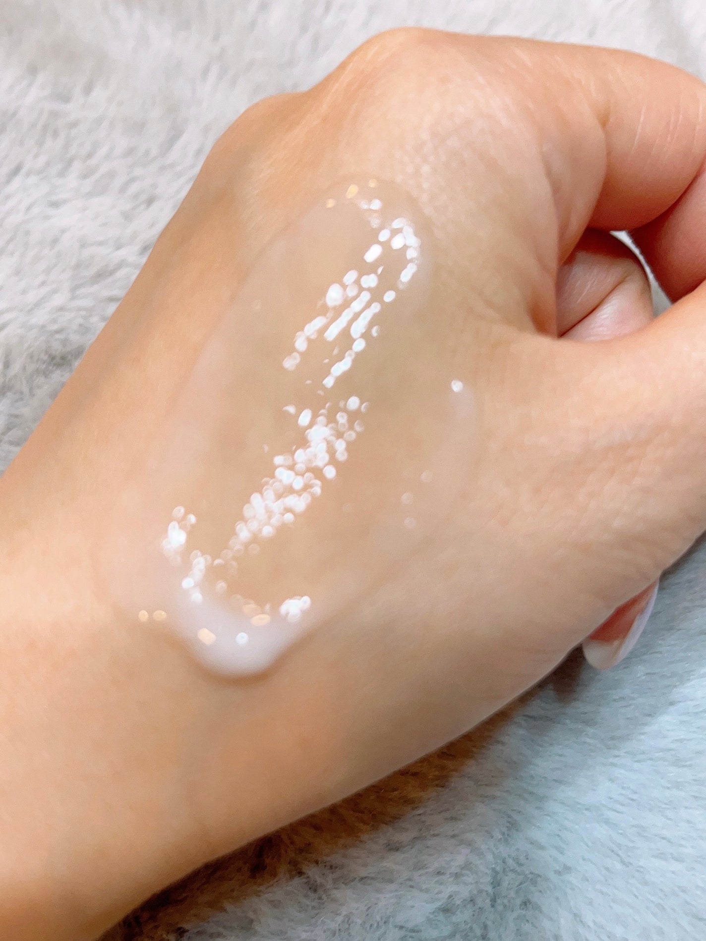 エッセンスインヘアミルク/オルビス/ヘアミルクを使ったクチコミ(4枚目)