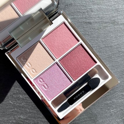 シグニチャー カラー アイズ/SUQQU/アイシャドウパレットを使ったクチコミ(3枚目)