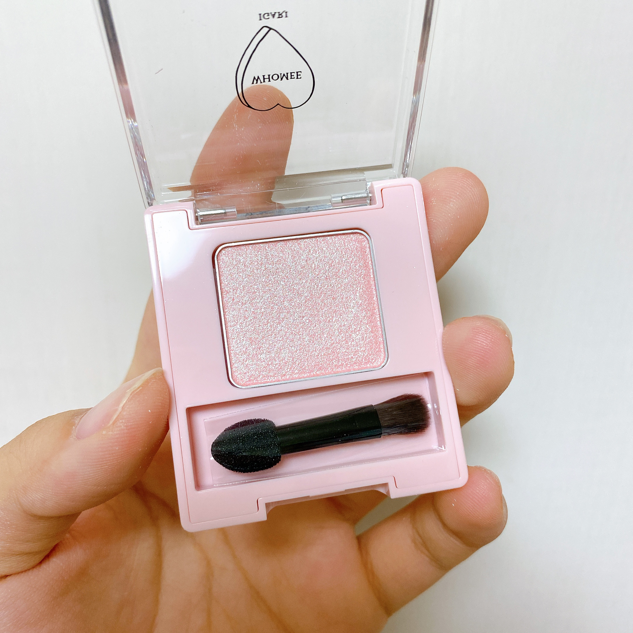 フーミー シングルラメシャドウ/WHOMEE/単色アイシャドウを使ったクチコミ（2枚目）