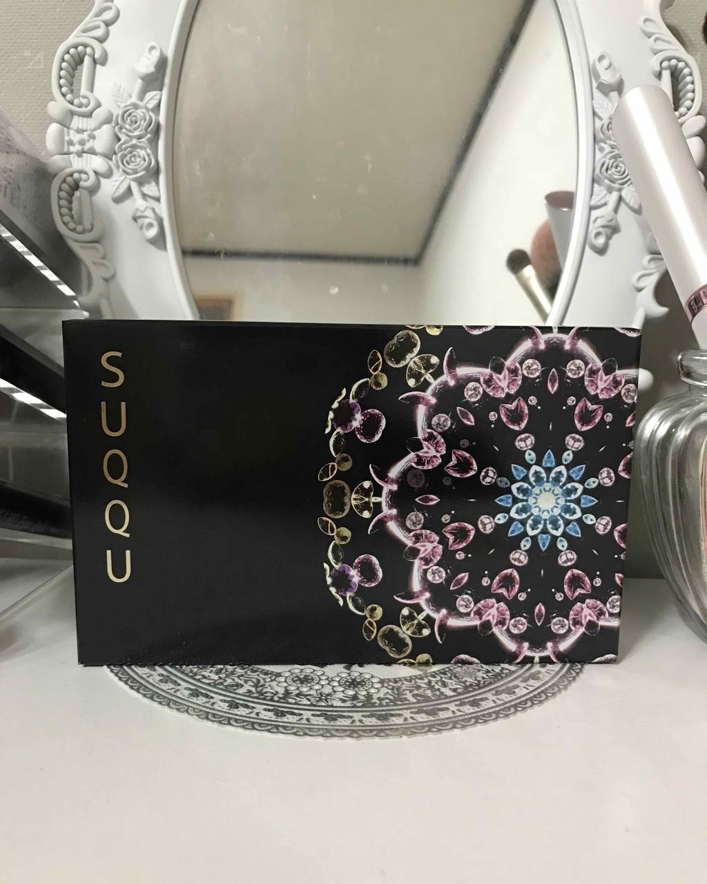 2018 クリスマス アイシャドウ コンパクト/SUQQU/アイシャドウパレットを使ったクチコミ（2枚目）