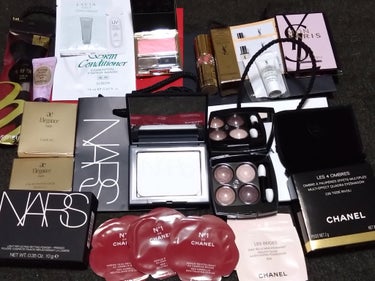 ライトリフレクティングセッティングパウダー　プレスト　N/NARS/プレストパウダーを使ったクチコミ（2枚目）