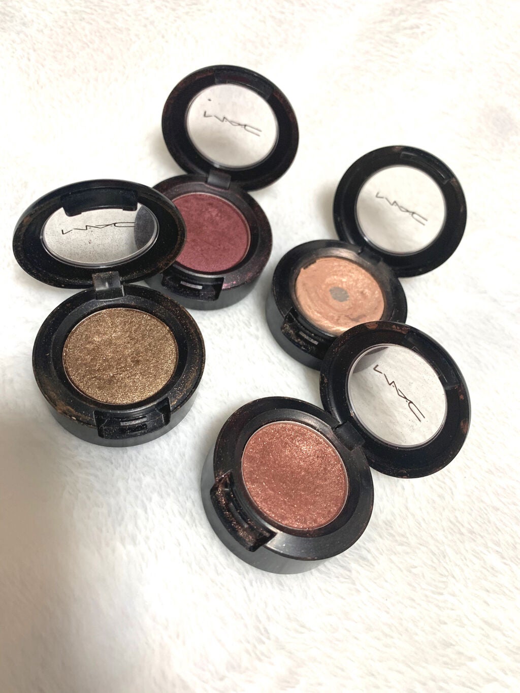 スモール アイシャドウ/M・A・C/単色アイシャドウを使ったクチコミ(2枚目)