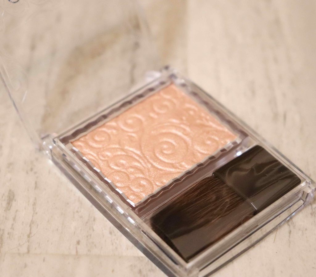 パールグロウハイライト/CEZANNE/パウダーハイライトを使ったクチコミ(2枚目)