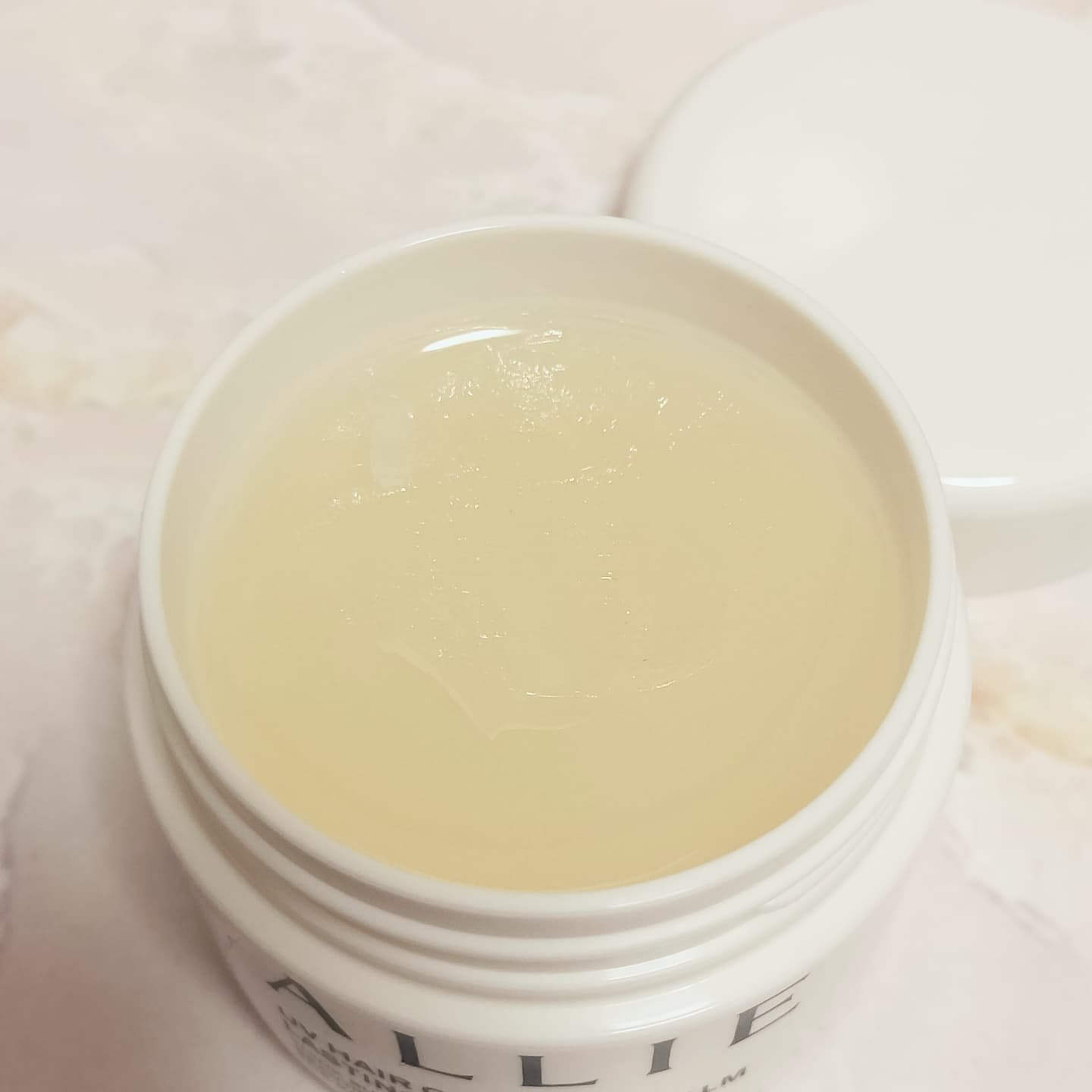 アリィー クロノビューティ UV ヘアカラーラスティング＆スタイリング バーム/アリィー/ヘアバームを使ったクチコミ（3枚目）