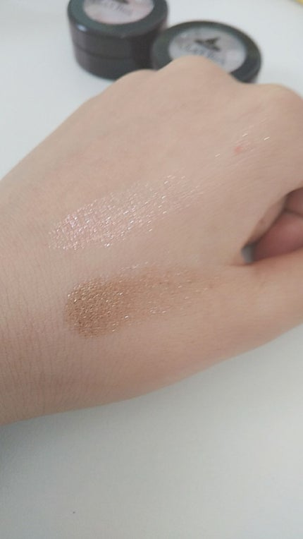 セルフィーフィックスピグメント/Witch's Pouch/単色アイシャドウを使ったクチコミ(2枚目)