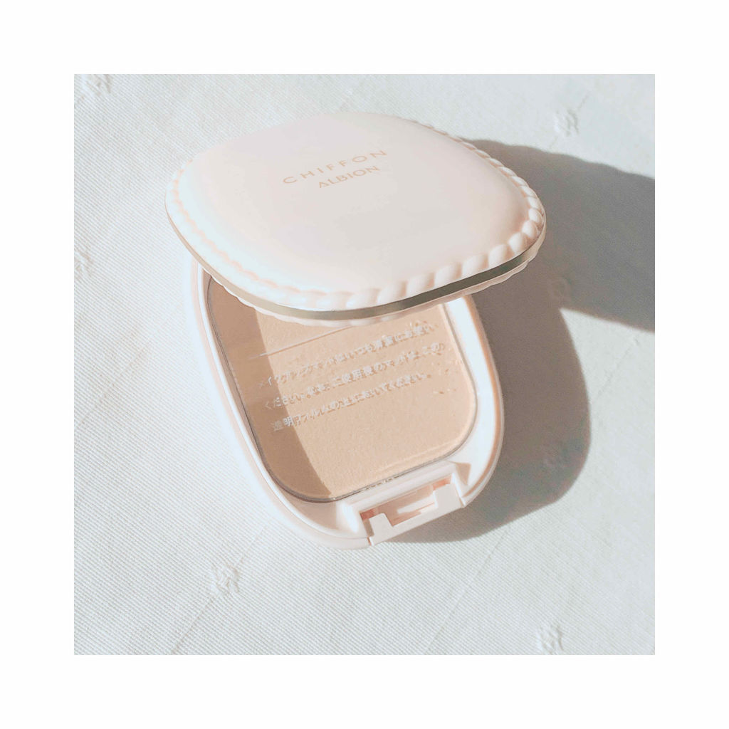 アルビオン スウィート モイスチュア シフォン/ALBION/パウダーファンデーションを使ったクチコミ（1枚目）