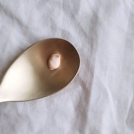 みお/mio@コスメヲタク on LIPS 「魔女工場ファンデーションフリーサンクリーム☀🏖ずっと気に..」(4枚目)