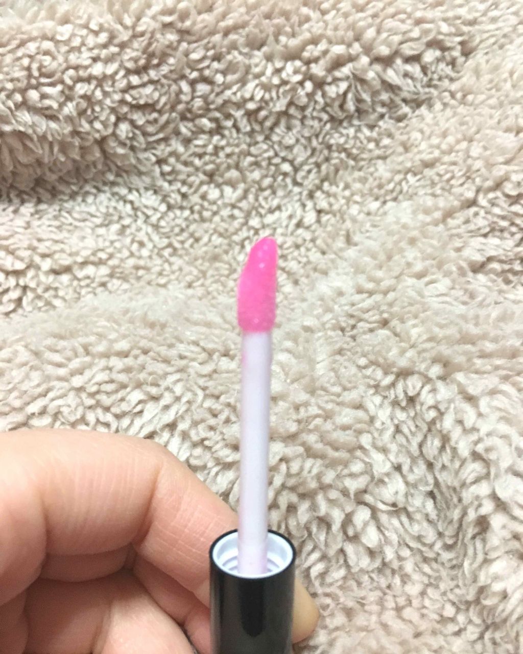 リップモイストオイル/crayontouch-me/リップオイルを使ったクチコミ（3枚目）