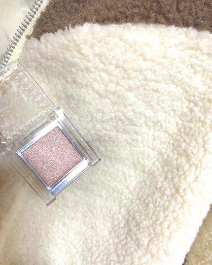 シングルカラーアイシャドウ/CEZANNE/単色アイシャドウを使ったクチコミ(2枚目)