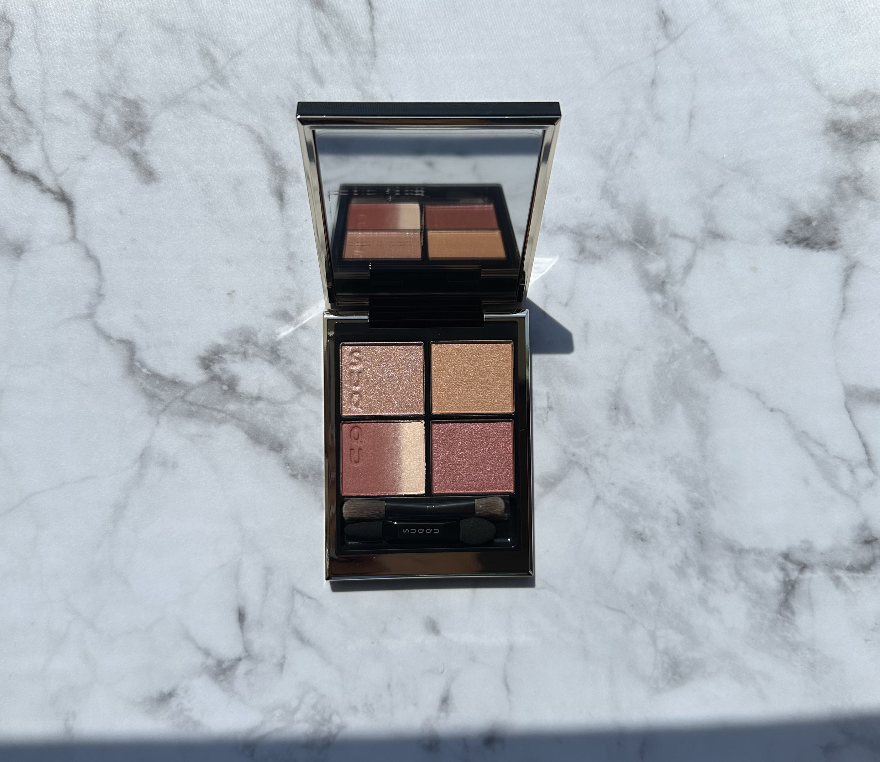 シグニチャー カラー アイズ/SUQQU/アイシャドウパレットを使ったクチコミ（2枚目）