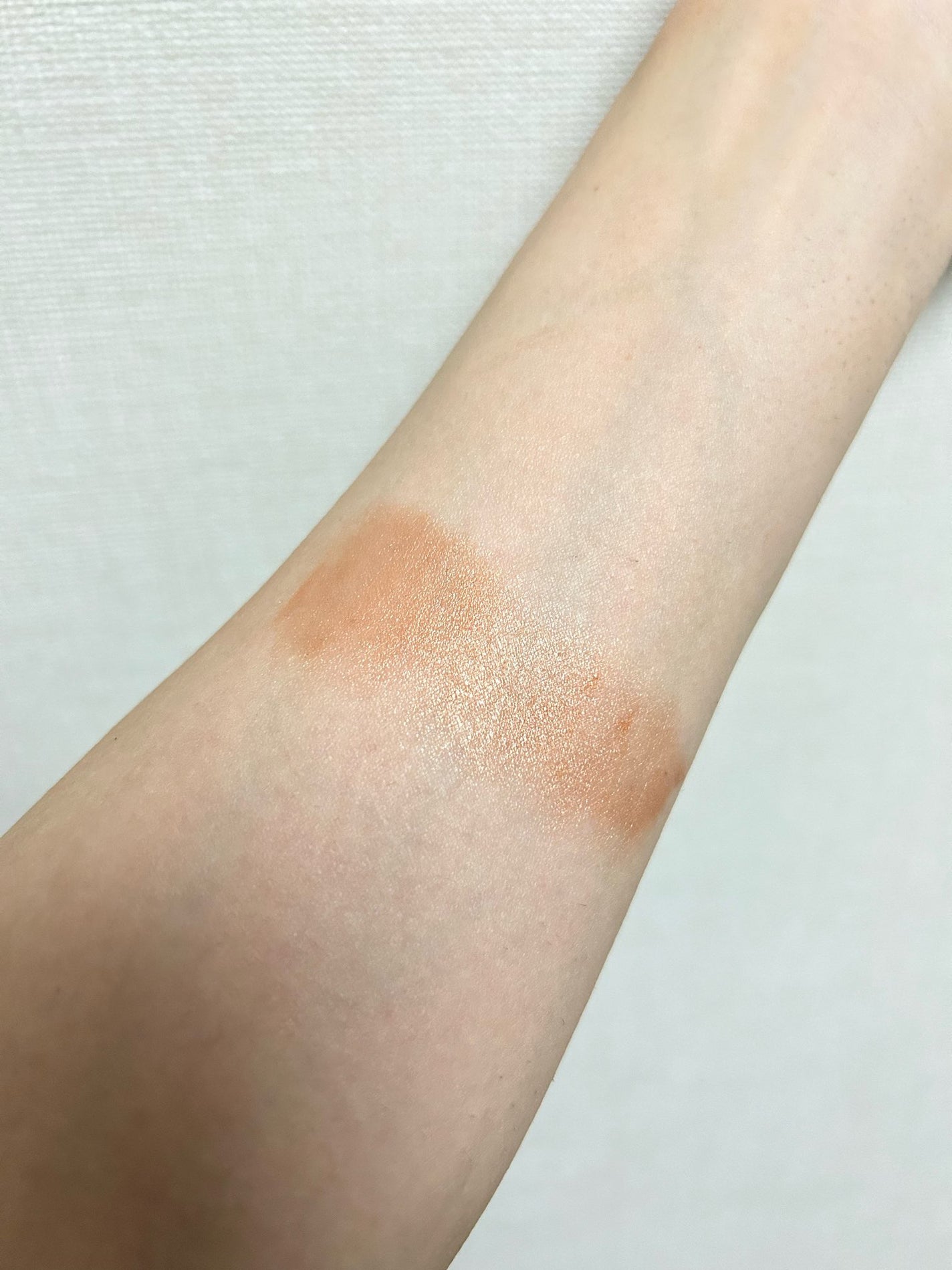 プリズム・リーブル・ スキンケアリング・ハイライター/GIVENCHY/リキッドハイライトを使ったクチコミ(3枚目)