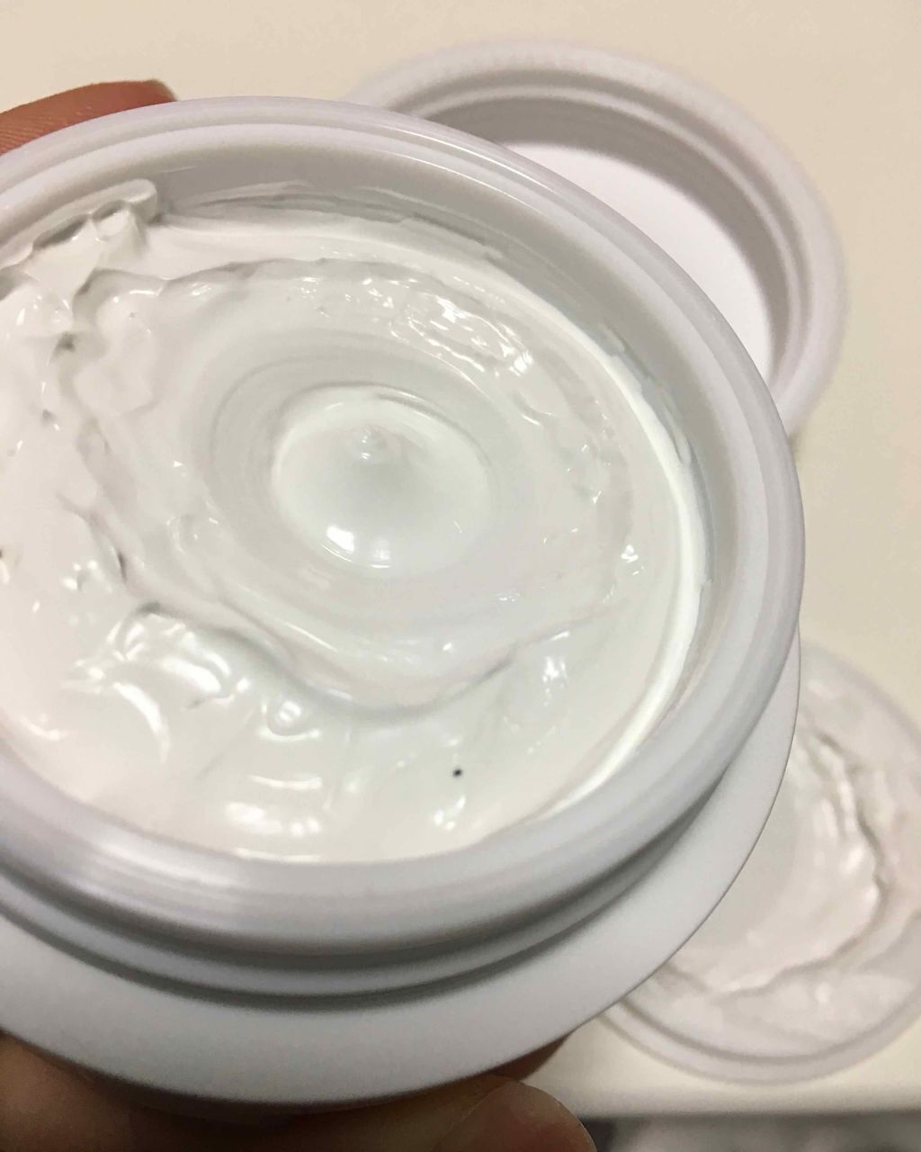WHITE WHIPPING CREAM(ウユクリーム)/G9SKIN/化粧下地を使ったクチコミ(3枚目)