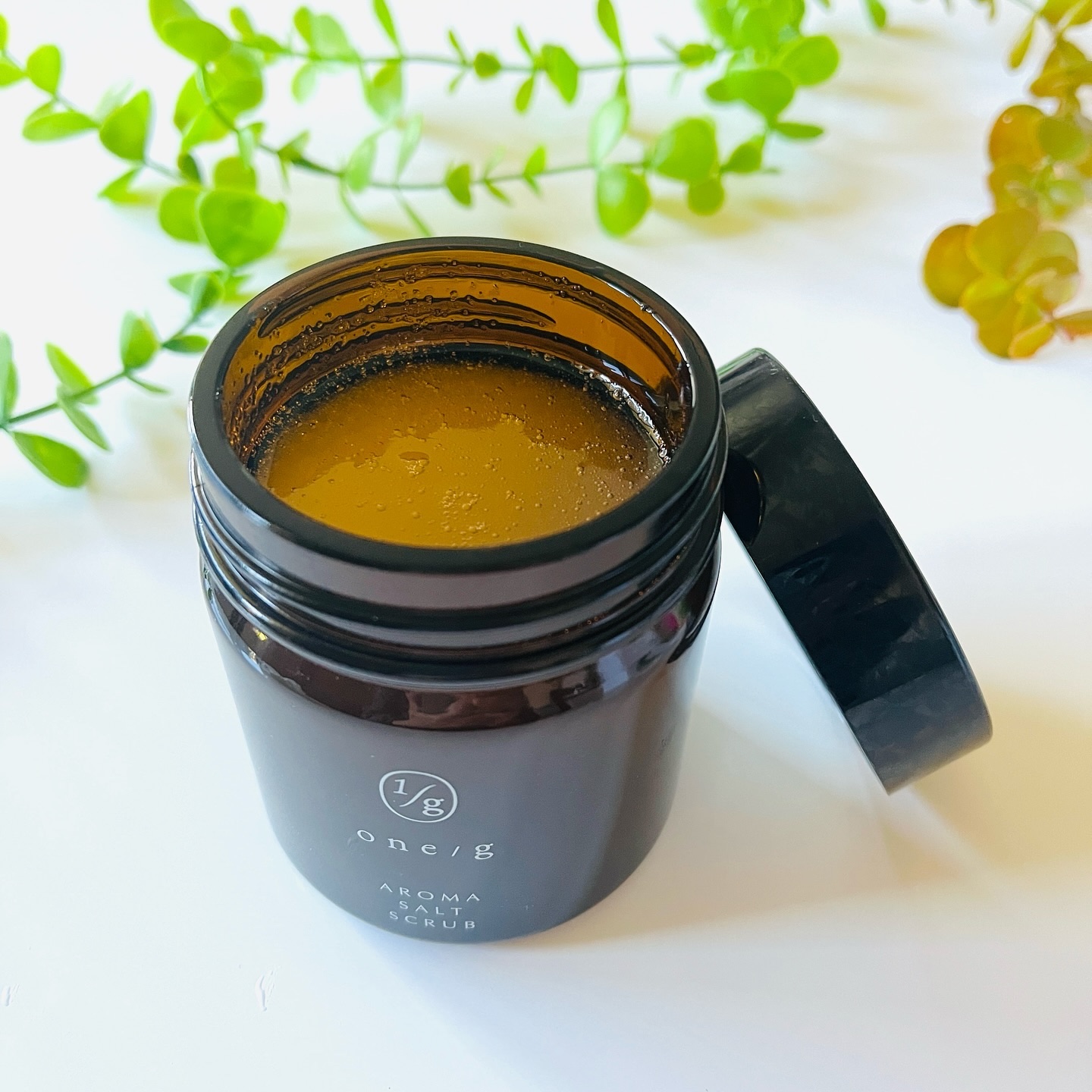 アロマソルトスクラブ/ワンオーバージー/ボディスクラブを使ったクチコミ（2枚目）