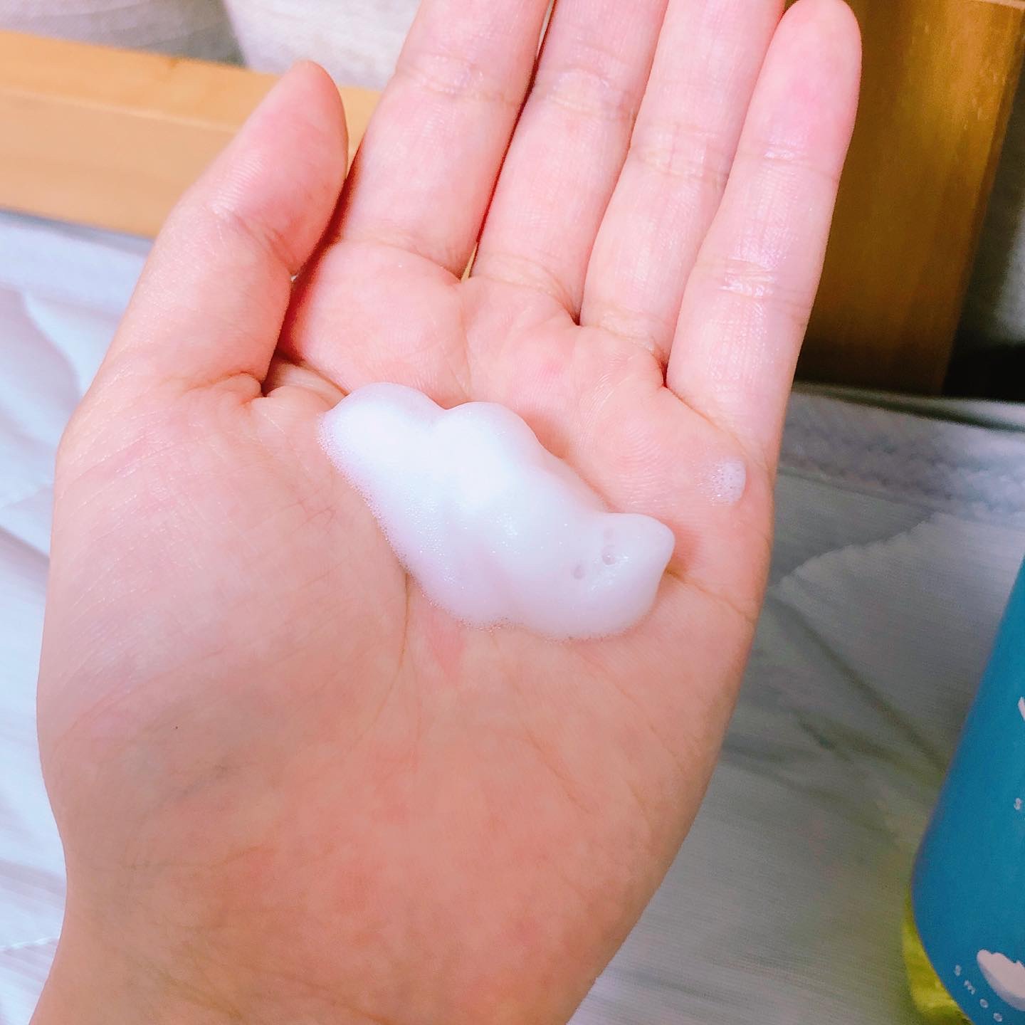 スムース泡シャンプー〈ホワイトティーの香り〉/SGNI/市販シャンプーを使ったクチコミ（3枚目）