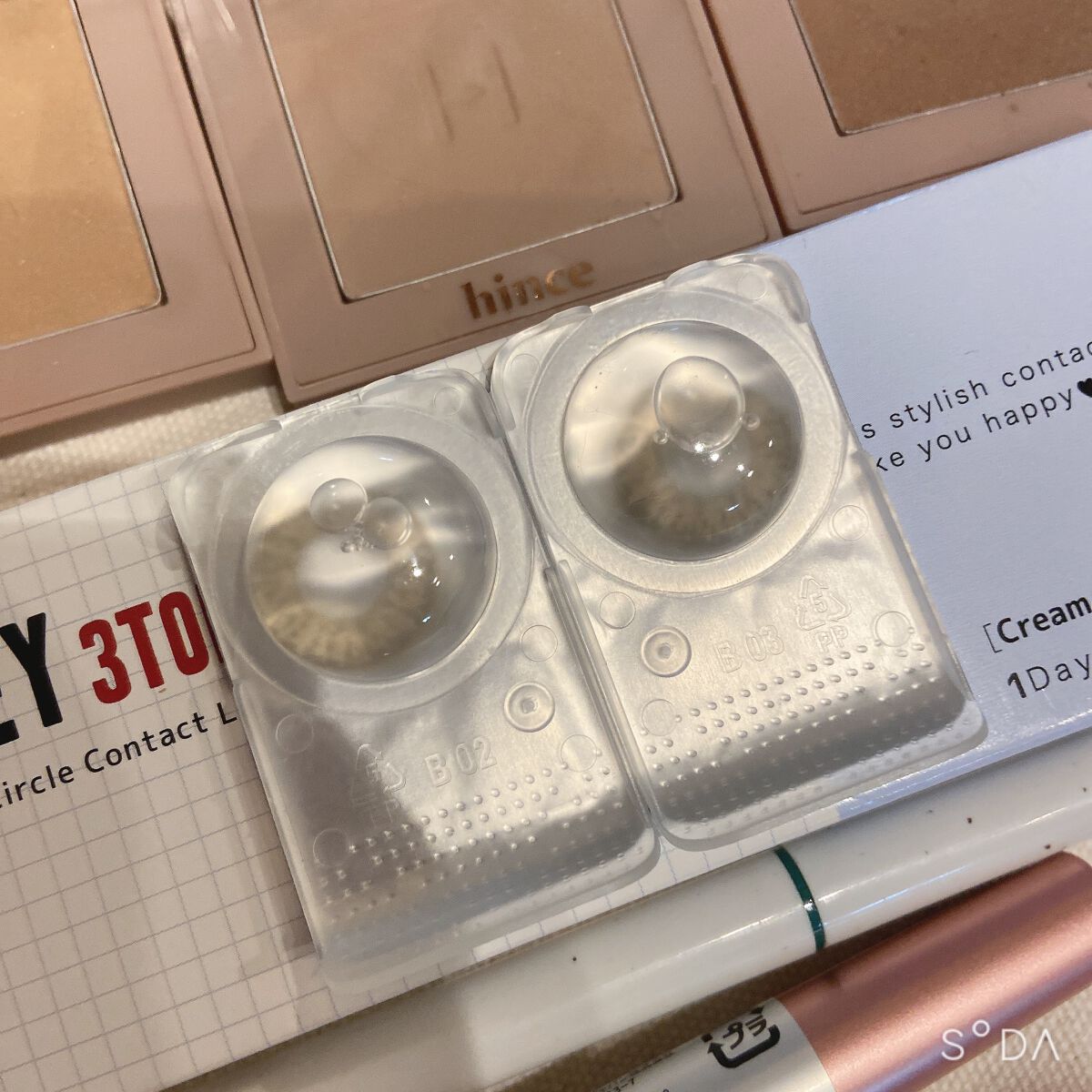 ニューデップスアイシャドウ V005 ニューウェーブ/hince/単色アイシャドウを使ったクチコミ（2枚目）