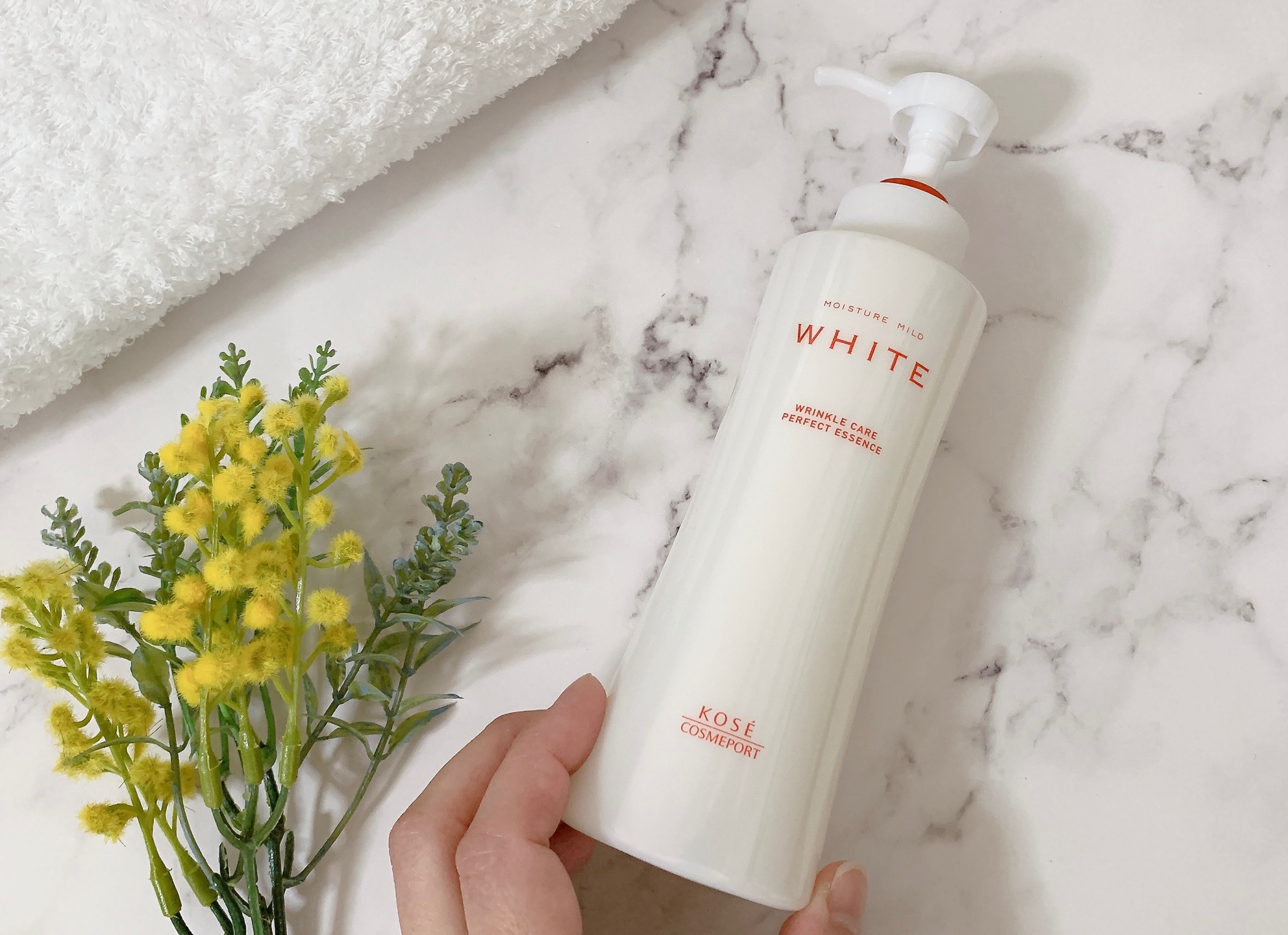 モイスチュアマイルドホワイトリンクルケア パーフェクトエッセンス/モイスチュアマイルド ホワイト/オールインワン化粧品を使ったクチコミ（2枚目）