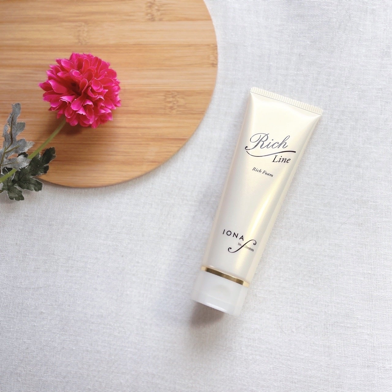 リッチ フォーム/イオナ エフ/洗顔フォームを使ったクチコミ(8枚目)