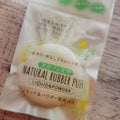 NATURAL RUBBER PUFF / セリア