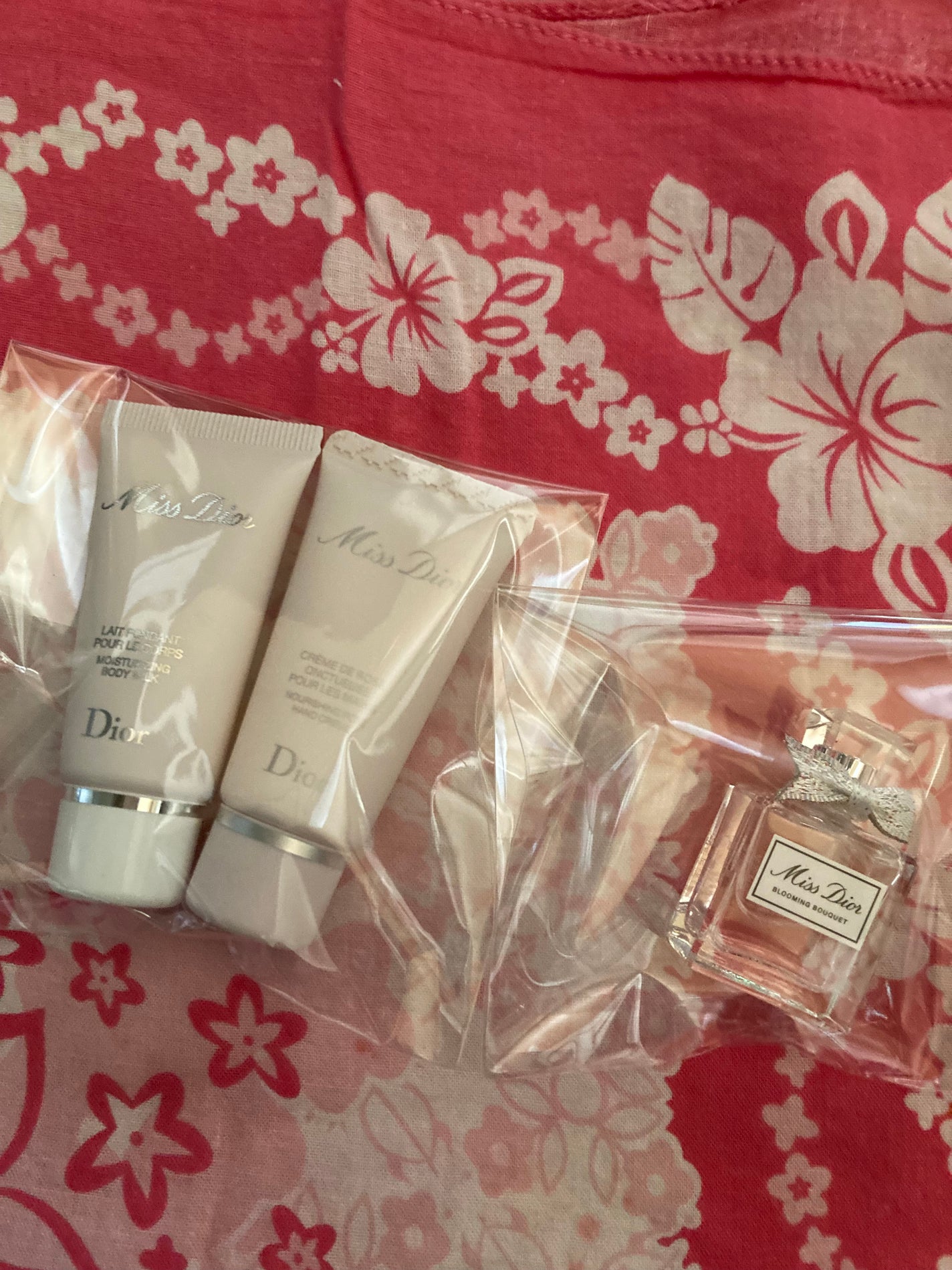 ミス ディオール ボディ ミルク/Dior/ボディミルクを使ったクチコミ(4枚目)