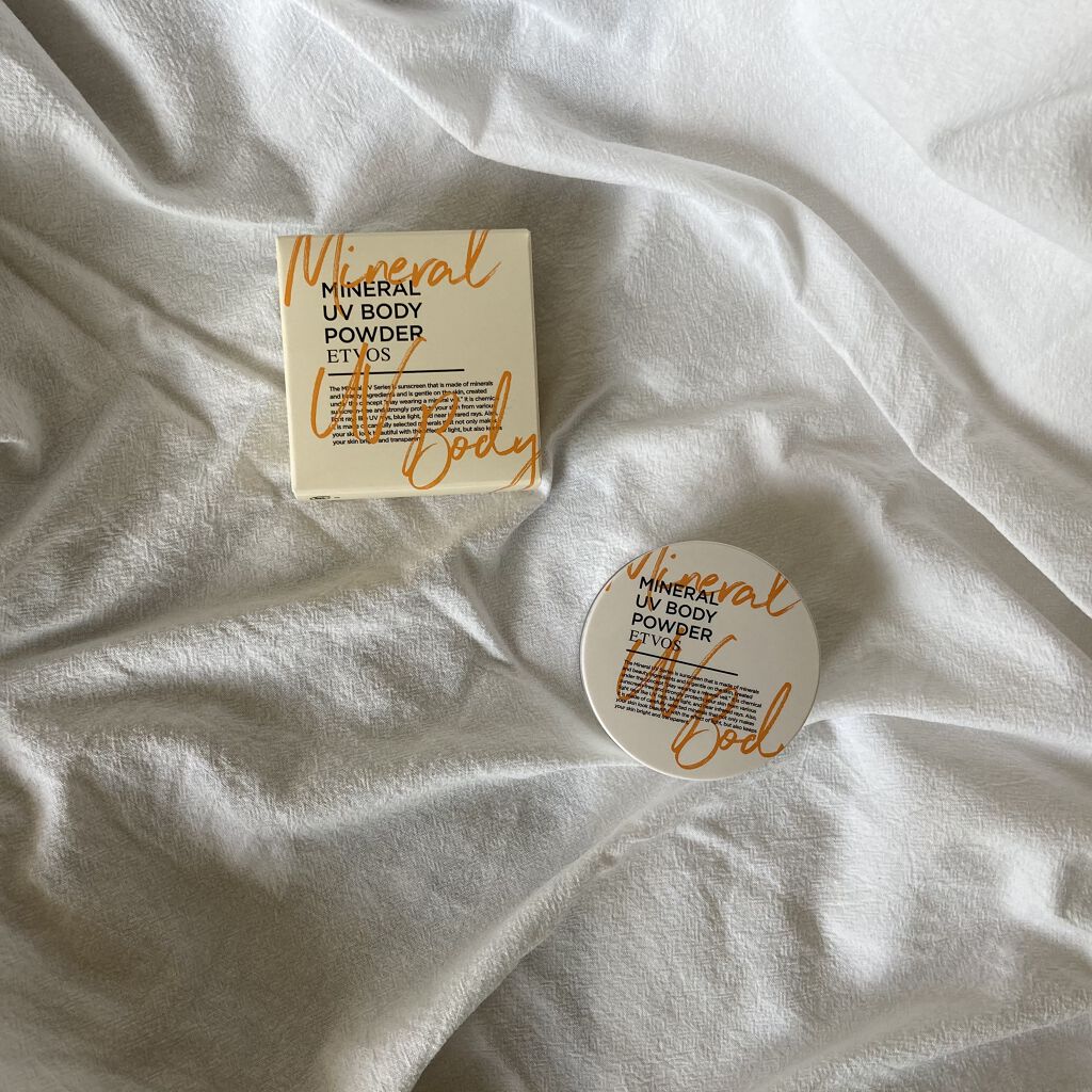 ミネラルUVボディパウダー/エトヴォス/ボディパウダーを使ったクチコミ（1枚目）