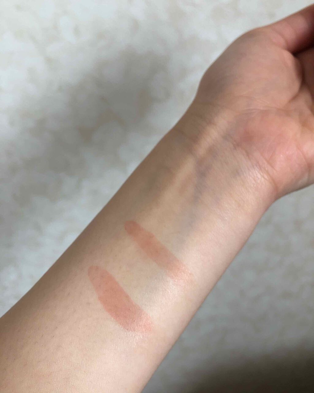 ルージュ ピュールクチュール ヴェルニ ヴィニルクリーム/YVES SAINT LAURENT BEAUTE/口紅を使ったクチコミ(4枚目)