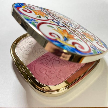 ソーラーグロウ イルミネーティングパウダー デュオ/DOLCE&GABBANA BEAUTY/ハイライトを使ったクチコミ(3枚目)