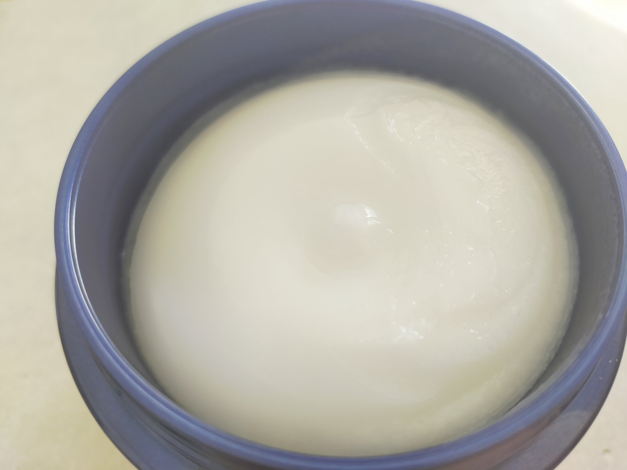 ニベア ロイヤルブルーボディクリーム うるおい密封ケア/ニベア/ボディクリームを使ったクチコミ（3枚目）