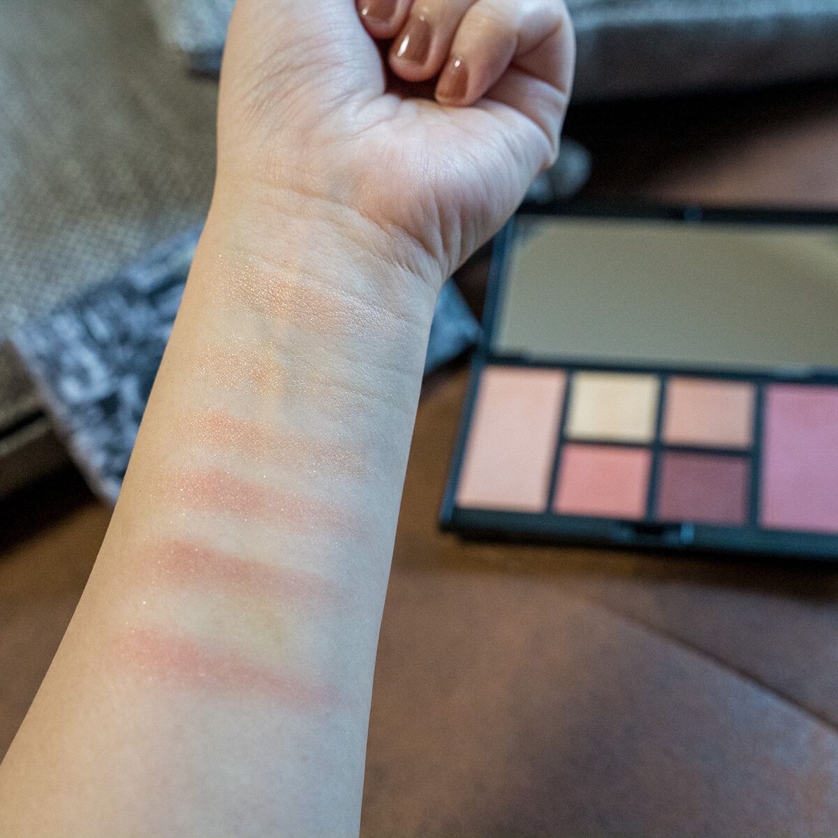 アイ & チーク コンパクトアディクション “ストーリー オブ ライフ”/ADDICTION/アイシャドウパレットを使ったクチコミ(2枚目)