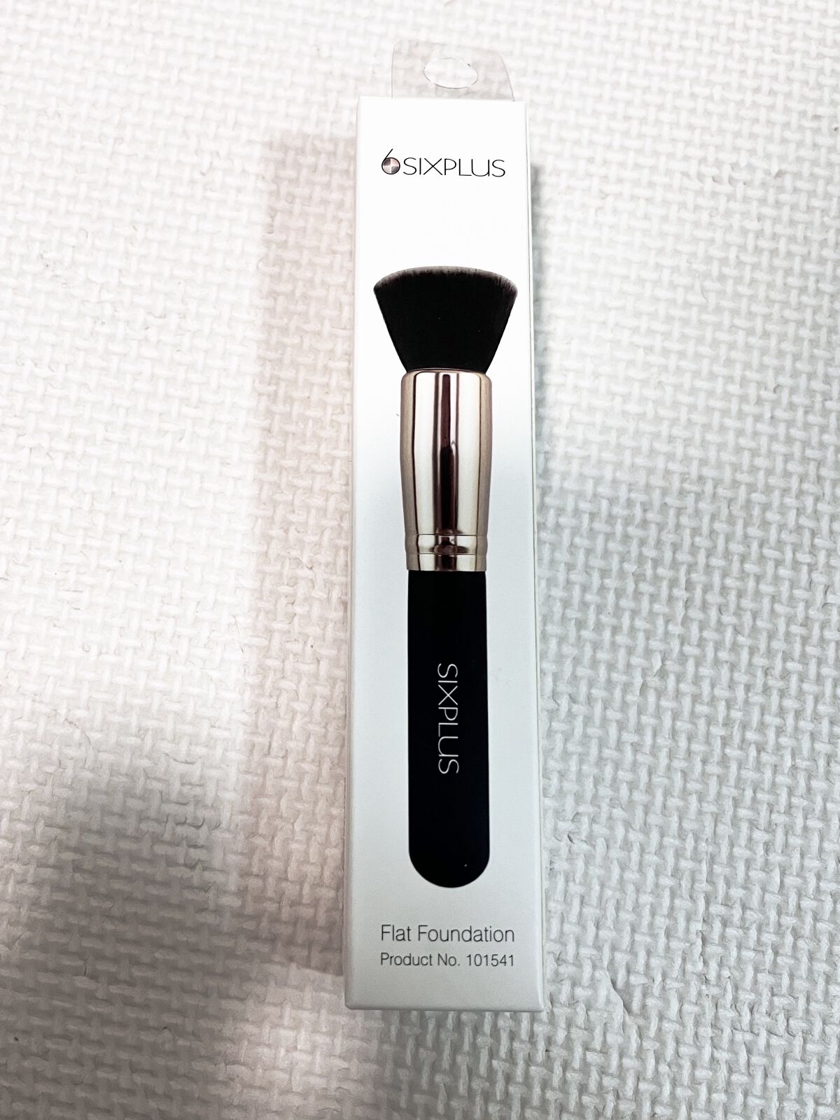 SIXPLUS 貴族のゴールドファンデーションブラシ F02/SIXPLUS/メイクブラシを使ったクチコミ（1枚目）