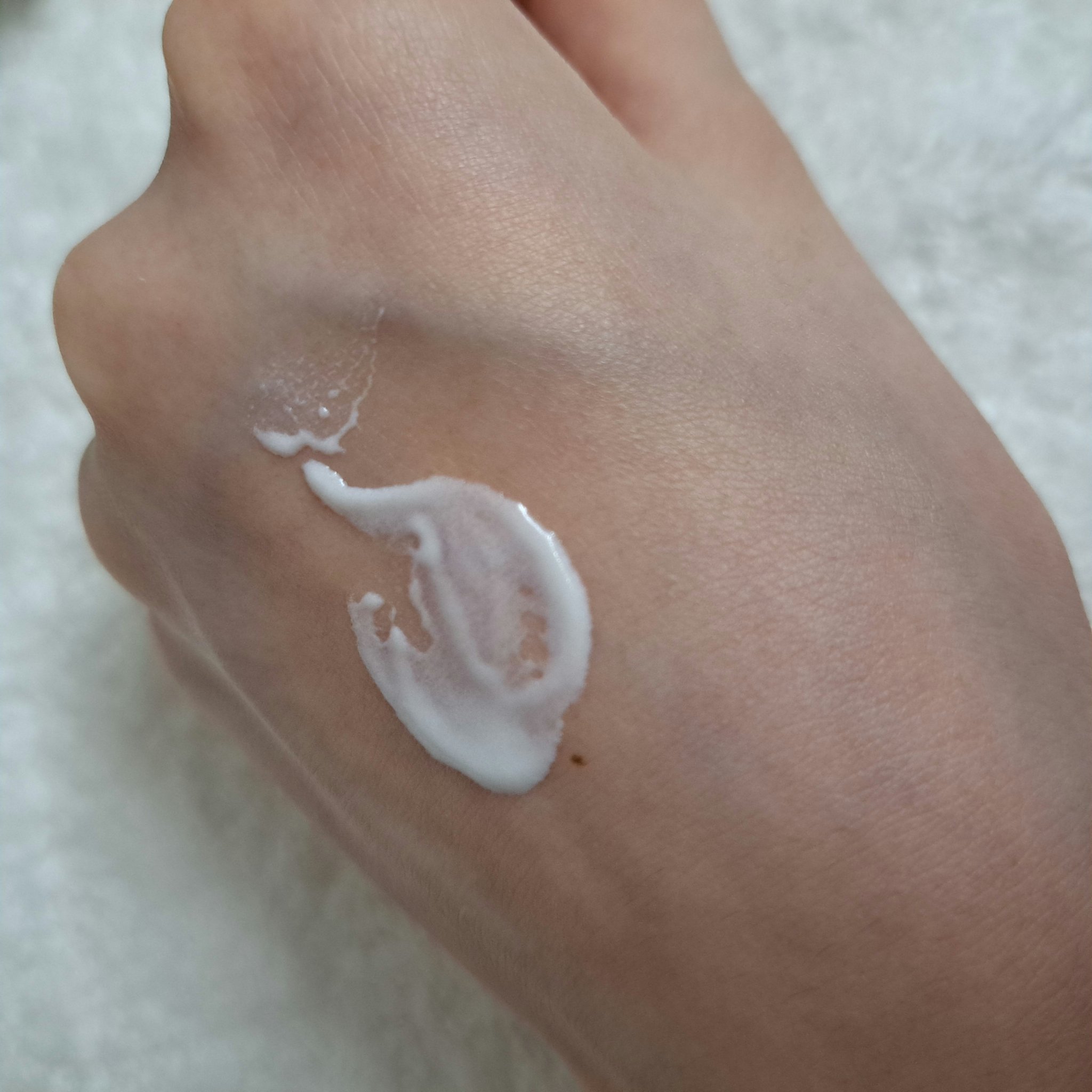 アリィー クロノビューティ ジェルUV EX ミニ 40g/アリィー/日焼け止めジェルを使ったクチコミ（3枚目）