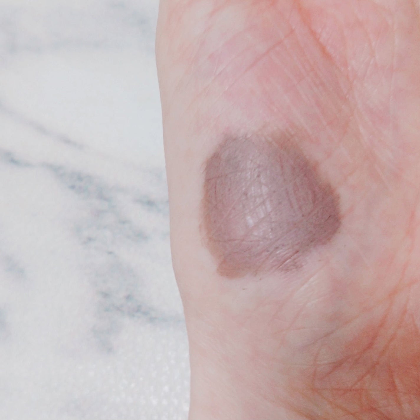 ヘビーローテーション カラーリングアイブロウEX/ヘビーローテーション/眉マスカラを使ったクチコミ(4枚目)